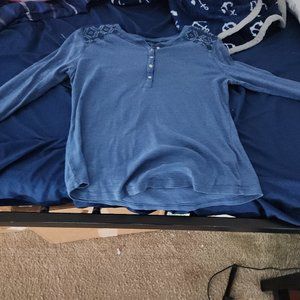 Long sleeve shirt